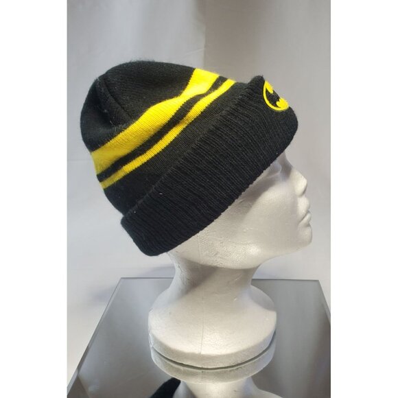 Batman Winter Beanie Hat Cap Size 2T-5T Boys Knitted Black & Yellow - Picture 4 of 7